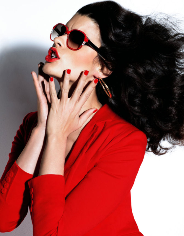 Crystal Renn na okładce Vogue'a! (ZDJĘCIA)